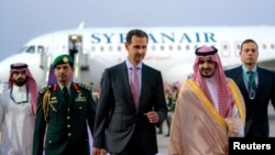 Shugaban kasar Bashar al-Assad ya isa Jeddah, don halartar taron kungiyar kasashen Larabawa. 