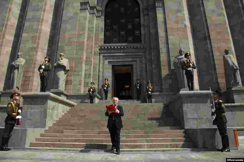 Սերժ Սարգսյանի երդմնակալության օրը, Երևան, 2013թ. ապրիլի 9
