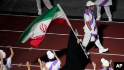 حمل پرچم ایران در اختتامیه پارالمپیک توکیو توسط ساره جوانمردی 