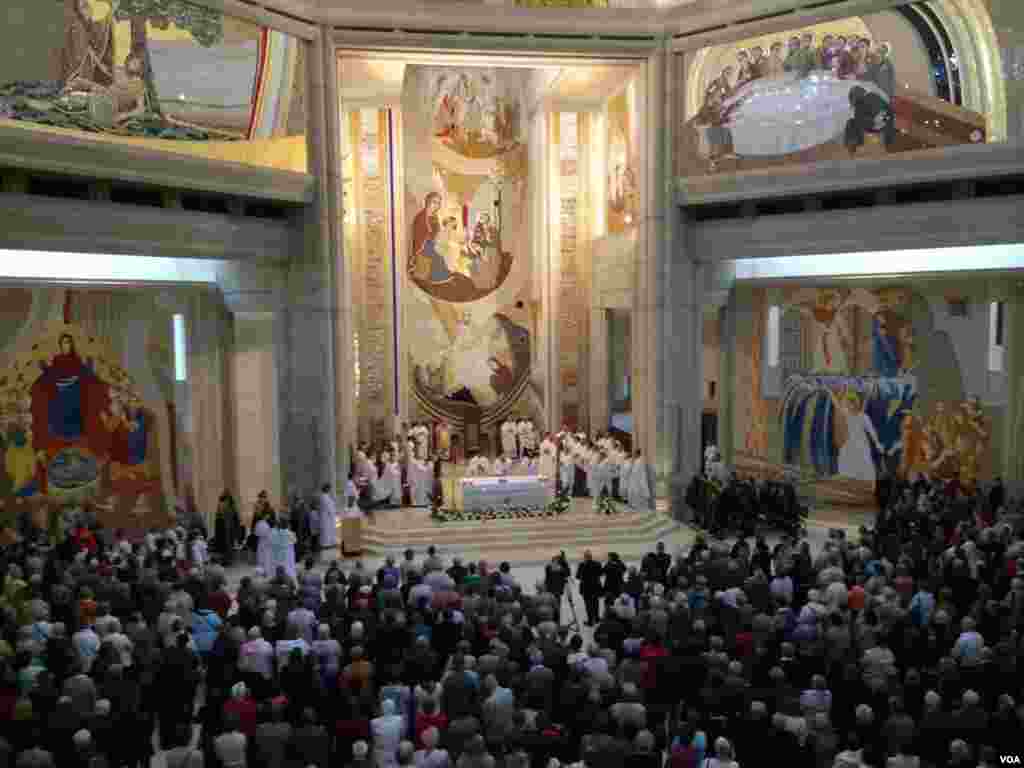 Las canonizaciones de Juan Pablo II y Juan XXIII se tratan de un proceso extraordinario que culminará este próximo domingo.