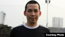 足球俱乐部成员罗越荣