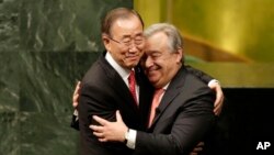 Ban Ki Moon Aramukanya na Antonio Guterres agiye kumusubirira