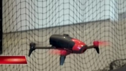 Drone nhỏ nhất thế giới có thể cách mạng hóa công tác tìm kiếm cứu hộ