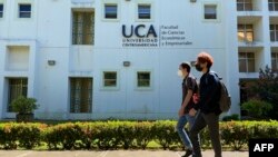 ARCHIVO - La Universidad Centroamericana, de los jesuitas, también fue cerrada por el gobierno de Nicaragua que la acusó de ser "un centro de terrorismo".