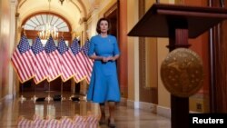 El proyecto de ley aprobado en la Cámara de Representantes, presidido por la demócrata Nancy Pelosi, requeriría que las estatuas de la Confederación se eliminen de la exhibición pública y se donen al museo Smithsonian o se devuelvan.