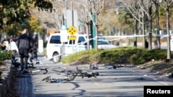 Des vélos à terre après le passage du terroriste à Manhattan, New York, le 31 octobre 2017. 