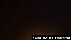 ‏تصویر منتسب به حمله به تپه دوریسان ⁧‫پاوه‬⁩، بامداد جمعه ۱۵ اسفند - منبع وحیدآنلاین