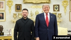 美国总统唐纳德·特朗普在白宫会见乌克兰总统弗拉基米尔·泽连斯基。（2026年7月28日）