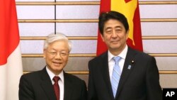 Thủ tướng Nhật Bản Shinzo Abe bị ám sát - Bản tin VOA
