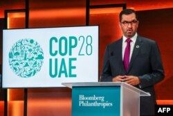 Presiden COP28 Dr. Sultan Al Jaber berbicara pada KTT Inovasi Earthshot Prize di New York City pada 19 September 2023. (Foto: AFP)