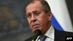 Le chef de la diplomatie russe Sergueï Lavrov annonce l'expulsion de diplomates américains, à Moscou, le 29 mars 2018.