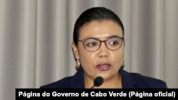 Janine Lélis, ministra da Defesa, CAbo Verde