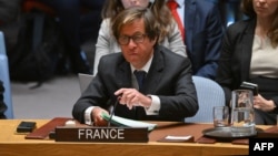 Francuski ambasador pri UN Nikolas de Rivije