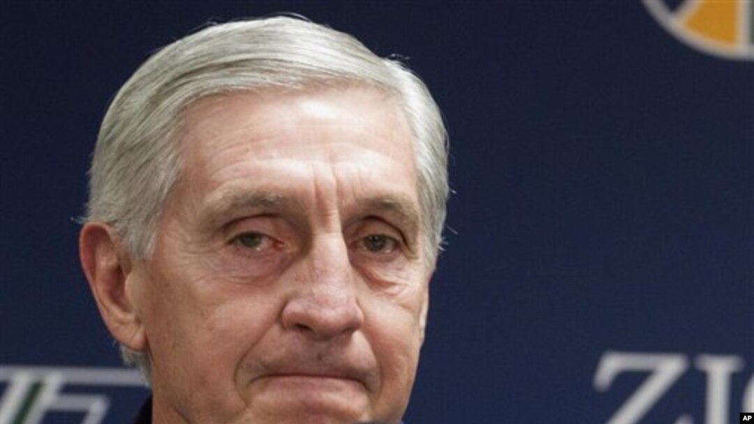 Utah Jazz Jerry Sloan announces his resignation during an NBA news conference in Salt Lake City, Utah, Feb 10, 2011