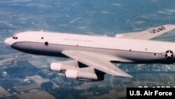 Американский самолет OC-135B, использовавшийся для полетов по Договору по открытому небу (архивное фото)
