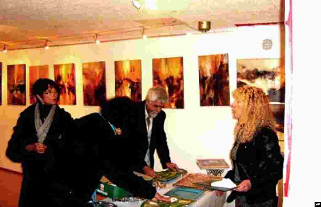 تابلۆکانی دڵشاد کوێسـتانی