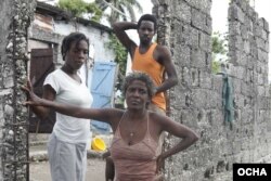 Residentes de Lasinal, un barrio de la ciudad portuaria de Les Cayes en Haití. Foto: OCHA / Christian Cricboom.