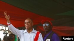 Angola opposition party UNITA holds final rally