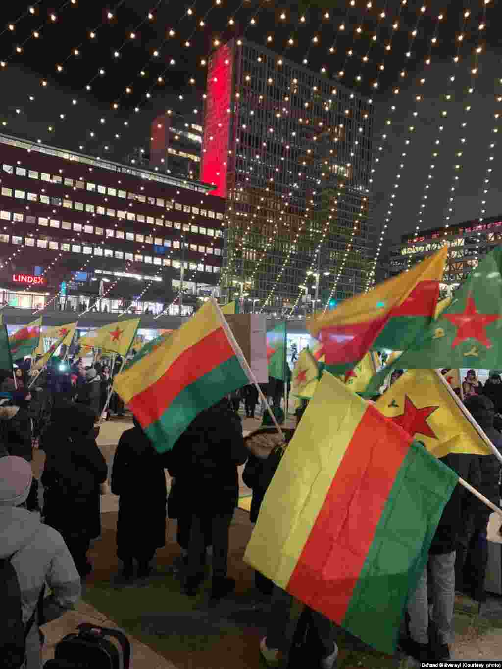 Xwepêşandana Kurdan li Swêdê