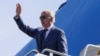 El presidente de Estados Unidos, Joe Biden, sale de Washington rumbo a Irlanda, desde la Base Conjunta Andrews en Maryland, el 11 de abril de 2023.