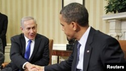 Benjamin Netanyahu é o segundo líder israelita que se avistou com o presidente Obama esta semana para debater o programa nuclear iraniano. No Domingo o presidente Shimon Peres também se tinha avistado com o inquilino na Casa Branca