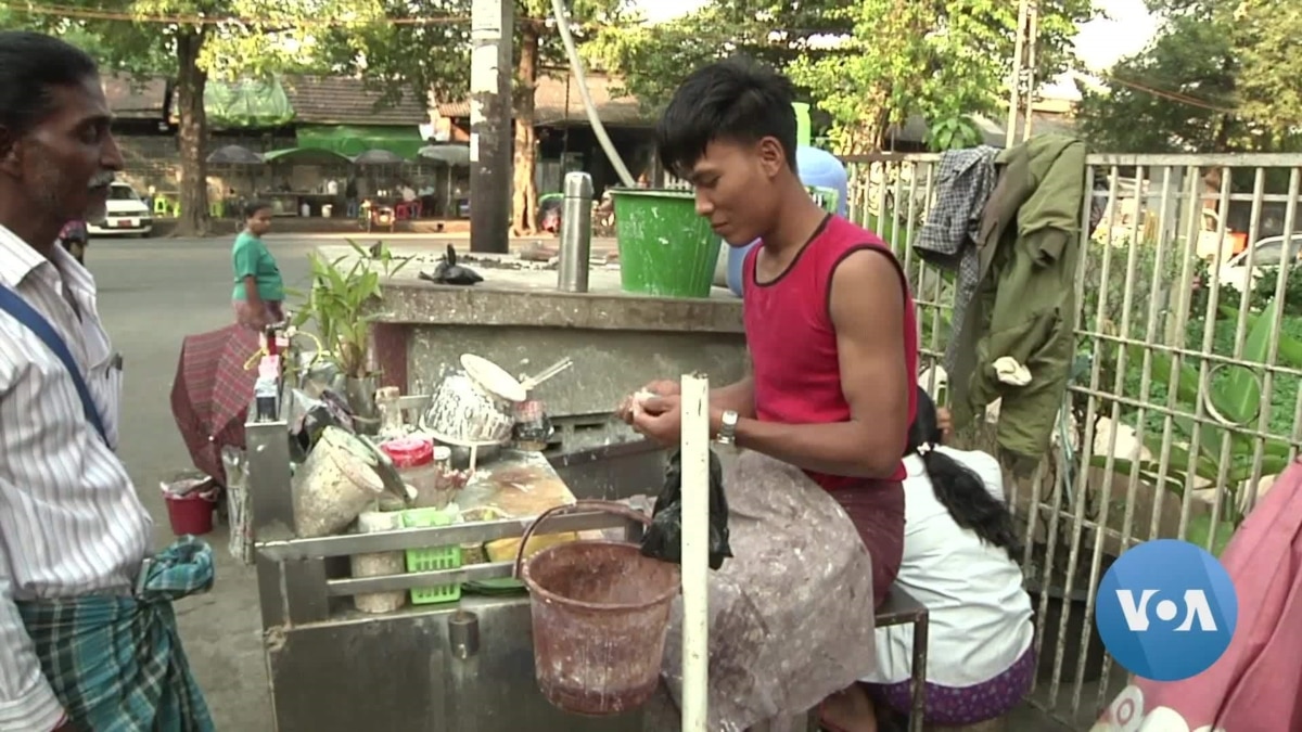 in-myanmar-betel-quid-chewing-remains-popular-despite-risks