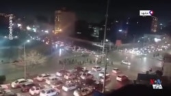 یک خودرو مانع حمله ماموران سرکوبگر به معترضان در مشهد شد