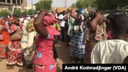 Dans les rues de la capitale du Tchad, le 30 mai 2018. (VOA/André Kodmadjingar)