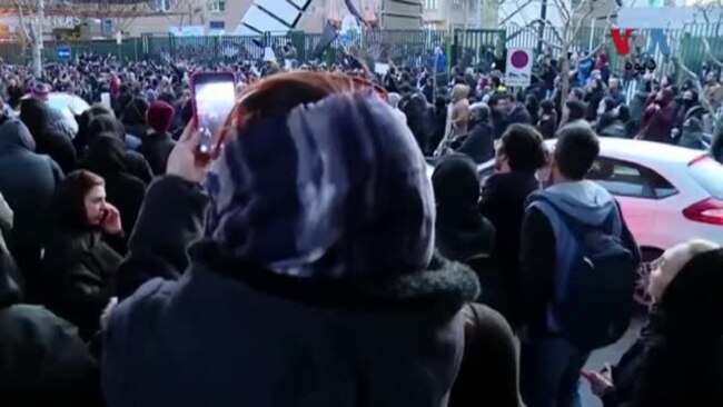 تهران کې د یوکراین مسافري جهاز حادثې ورسته ایران کې احتجاجونه شوي
