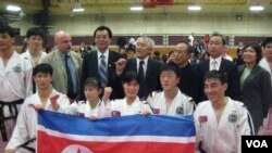 북한 태권도시범단 지난 6월 미국 시연 당시 모습