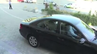 Јоханес Хајндл замина со неколку барања