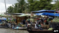 Ảnh minh họa: Chợ nổi trên sông ở tỉnh Kiên Giang