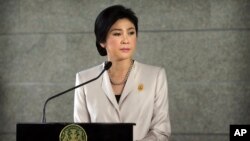 Thủ Tướng Thái Lan đang bị chống đối Yingluck Shinawatra.