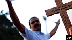 Manifestants de coptes égyptiens au Caire le 9 octobre 2011.