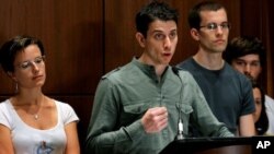 شاخه‌وانه‌ ئه‌مه‌ریکیـیه‌کان: به‌هۆی ڕه‌گه‌زنامه‌ نه‌ك کردارمان ئێران زیندانی کردبووین