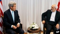 Ngoại trưởng Mỹ John Kerry và Ngoại trưởng Iran Javad Zarif tại Geneva, ngày 14/1/2015.