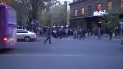 ՄերժիրՍերժին շարժման բողոքի ակցիան Մելիք-Ադամյան փողոցի վրա