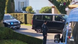  لحظه خروج تیم‌های مذاکره‌کننده آمریکا و جمهوری اسلامی از مذاکرات ژنو
