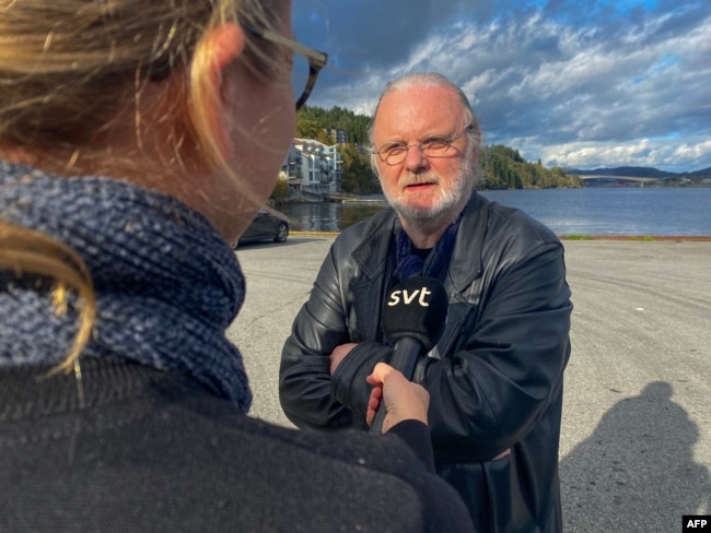 Norwegian playwright Jon Fosse speaks to journalists near Frekhaug, north of Bergen in Norway on October 5, 2023, after the Swedish Academy awarded him the 2023 Nobel literature prize. (Photo by Gunn Berit Wiik / NTB / AFP)