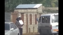 Corrupção em Moçambique, polícia em processo de "limpeza" contra quem pede o "refresco" (ou gasosa, ou suborno)