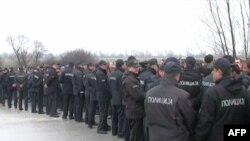 Kultivuesit e duhanit në Maqedoni protestojnë për çmimet