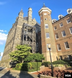 Universitas Georgetown ada di papan teratas untuk School of Foreign Service (foto: VOA/Nurhadi).