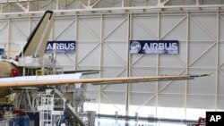 Pembuatan pesawat Airbus A350 di Toulouse, bagian barat daya Perancis.