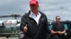 El presidente Donald Trump recorre el sábado 29 de agosto de 2020 zonas devastadas por huracán Laura en Luisiana y Texas.