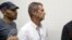 Le magnat franco-israélien du diamant Beny Steinmetz, au tribunal israélien de Rishon Lezion, près de Tel Aviv, le 14 août 2017.