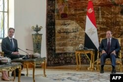 Sastanak američkog državnog sekretara Antonyja Blinkena i egipatskog predsjednika Abdel Fatah al Sisija u Kairu (Foto: AFP/Mark Schiefelbein/Pool)