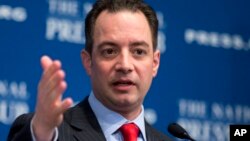 El presidente del Partido Republicano, Reince Priebus, dijo que si no apoyan la reforma inmigratoria se hunden.