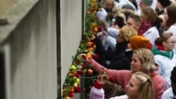 سی سالگی فروپاشی دیوار برلین به روایت تصویر