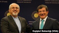 Dışişleri Bakanı Ahmet Davutoğlu, İran Dışişleri Bakanı Muhammed Cevad Zarif ile