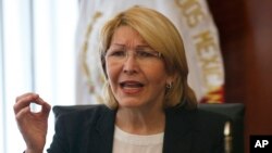 La exfiscal general de Venezuela, Luisa Ortega Diaz, habló en Colombia, en el antejuicio de mérito para enjuiciar por corrupción y otros delitos contra el presidente de Venezuela Nicolás Maduro.